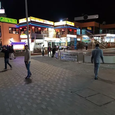 호스텔 Playa Ingles Patronato 1f. 플라야 델 잉글스